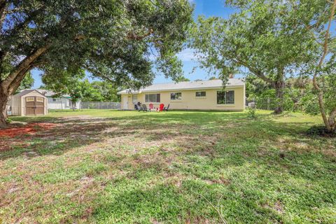 A home in Port St Lucie