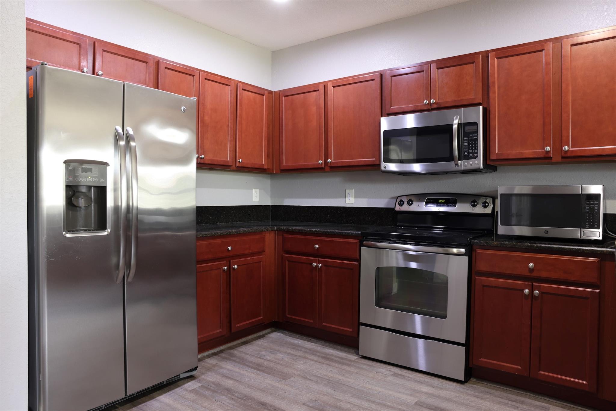 Paloma Lakes - Residential
