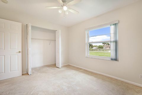 A home in Loxahatchee