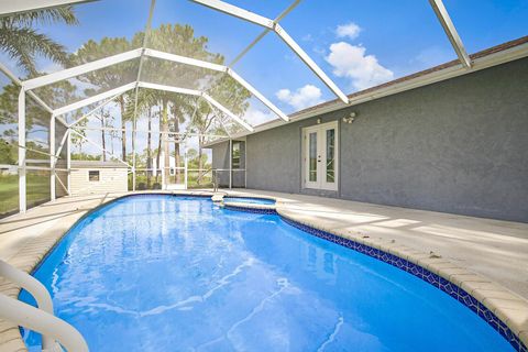 A home in Loxahatchee