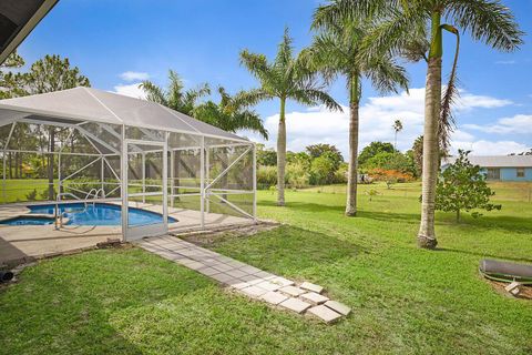 A home in Loxahatchee