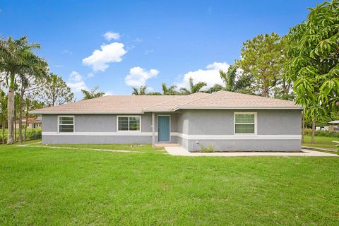 A home in Loxahatchee