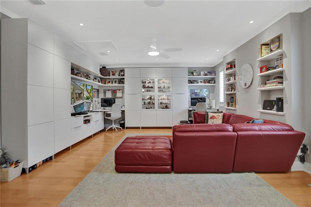 VICTORIA PARK CORR AMEND - Residential