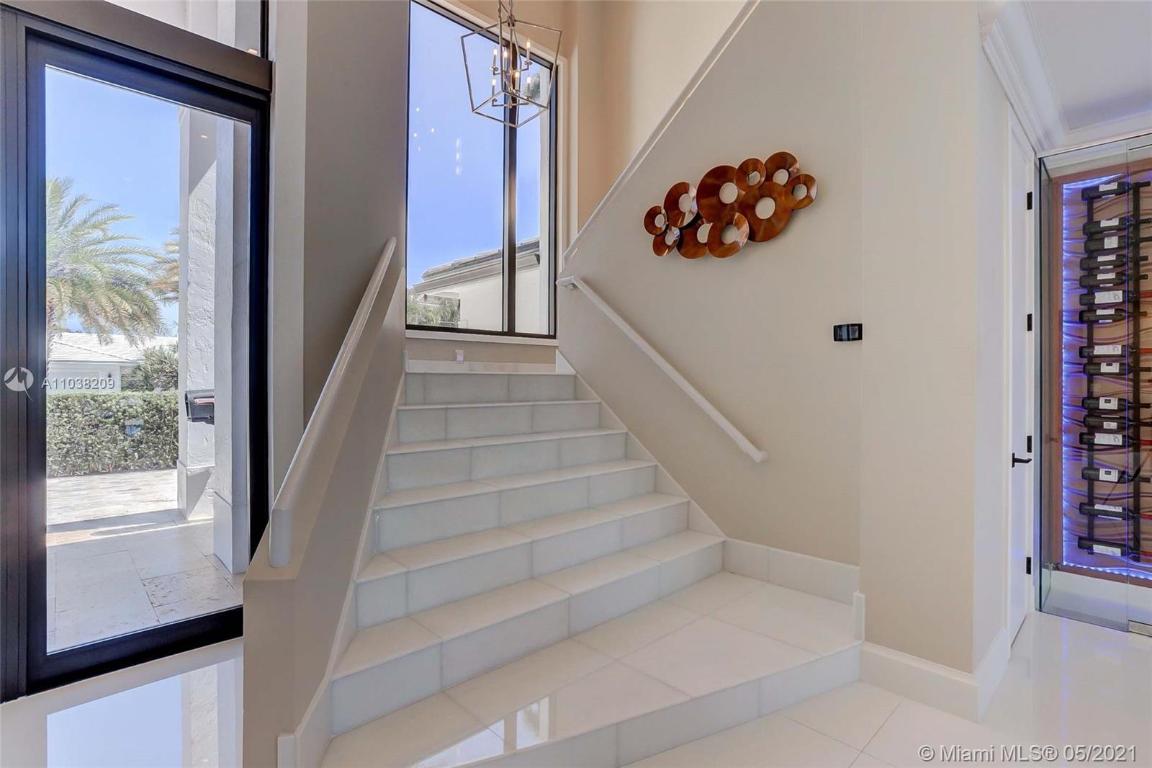 HARBOUR EAST SEC 4 - Residential Lease