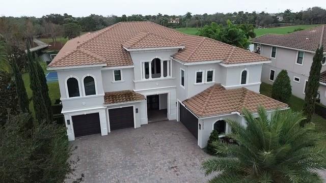 Parkland Golf & Country C - Residential