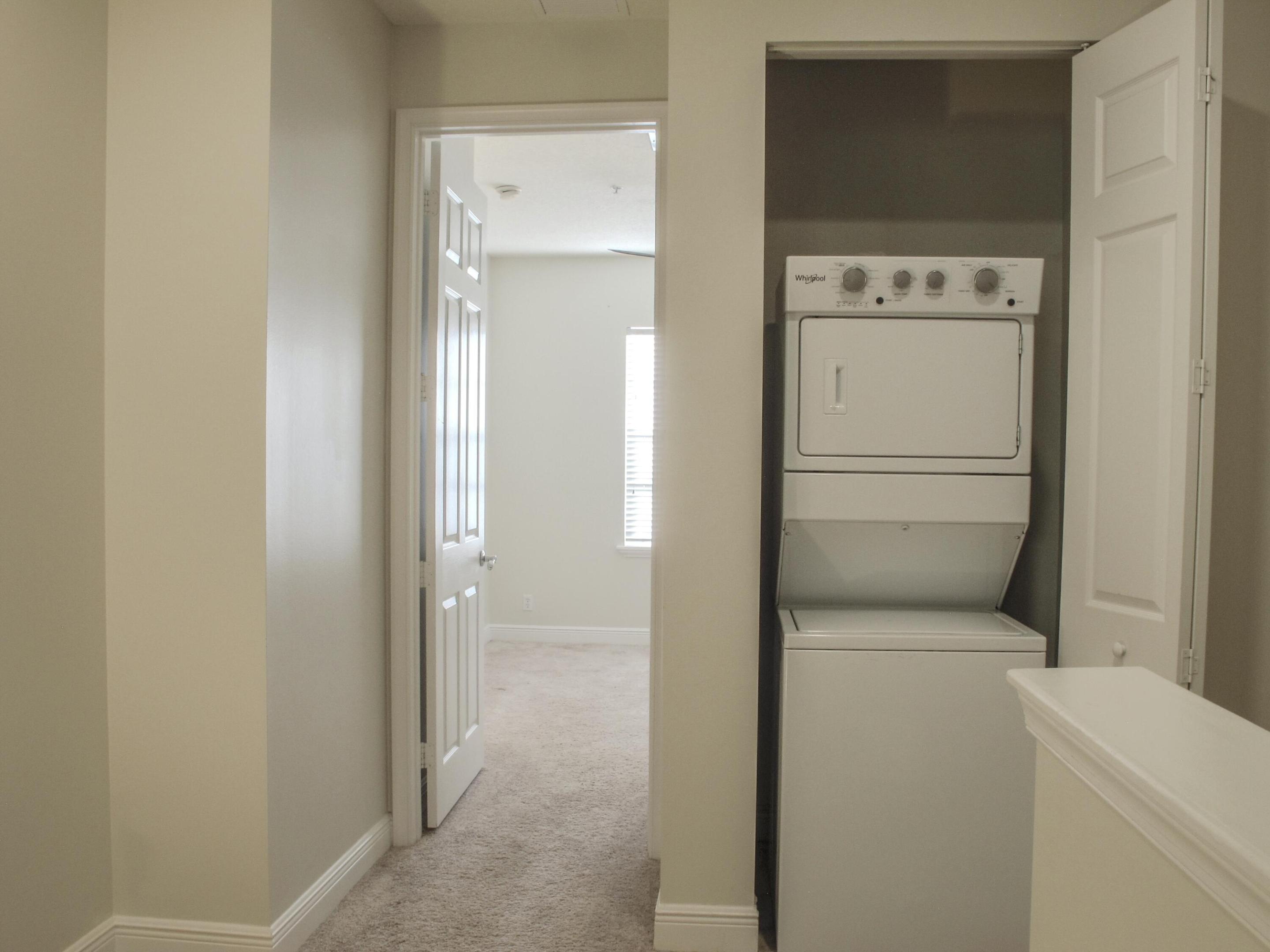 OSCEOLA WOODS - Residential Lease