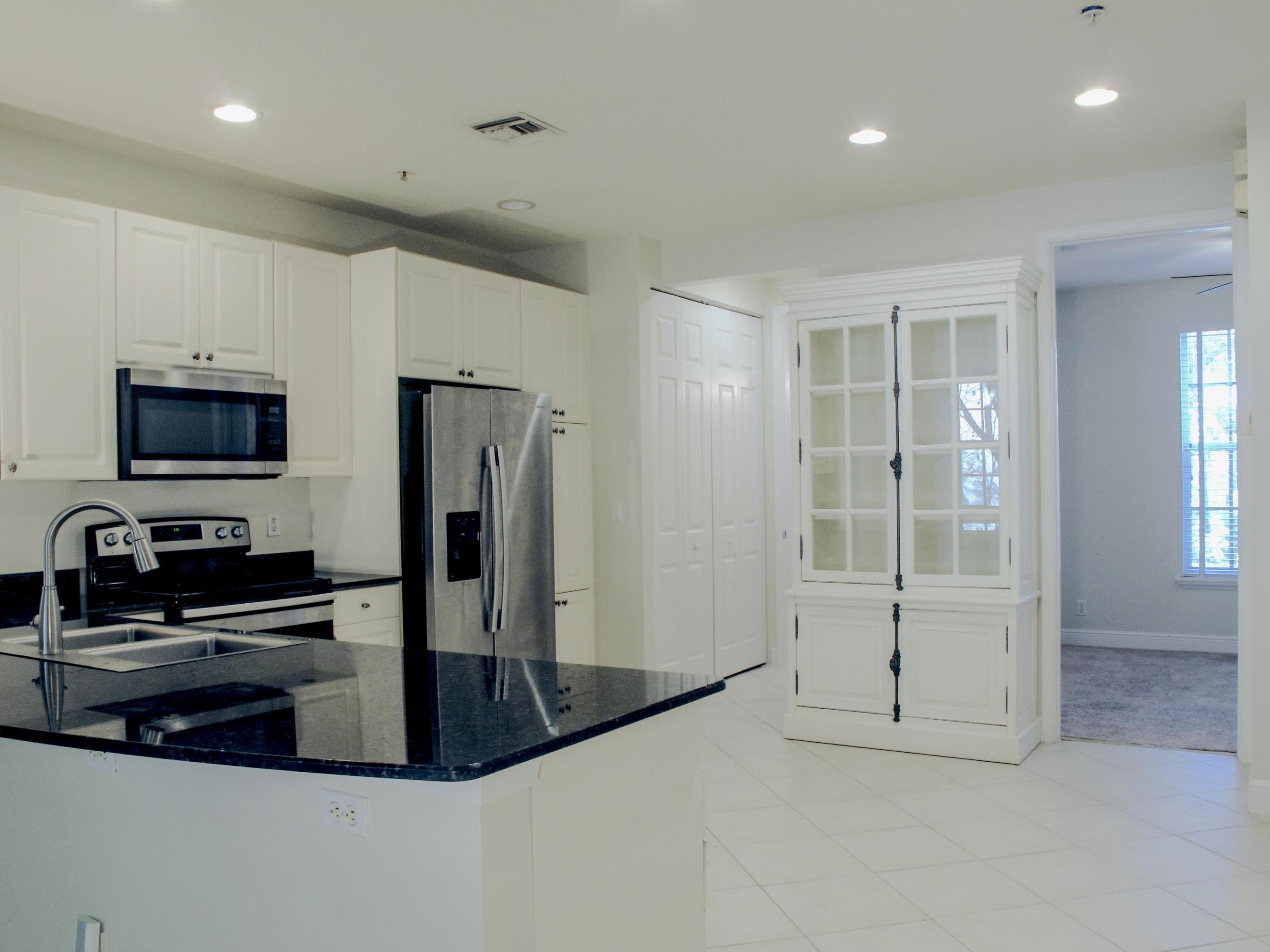 OSCEOLA WOODS - Residential Lease