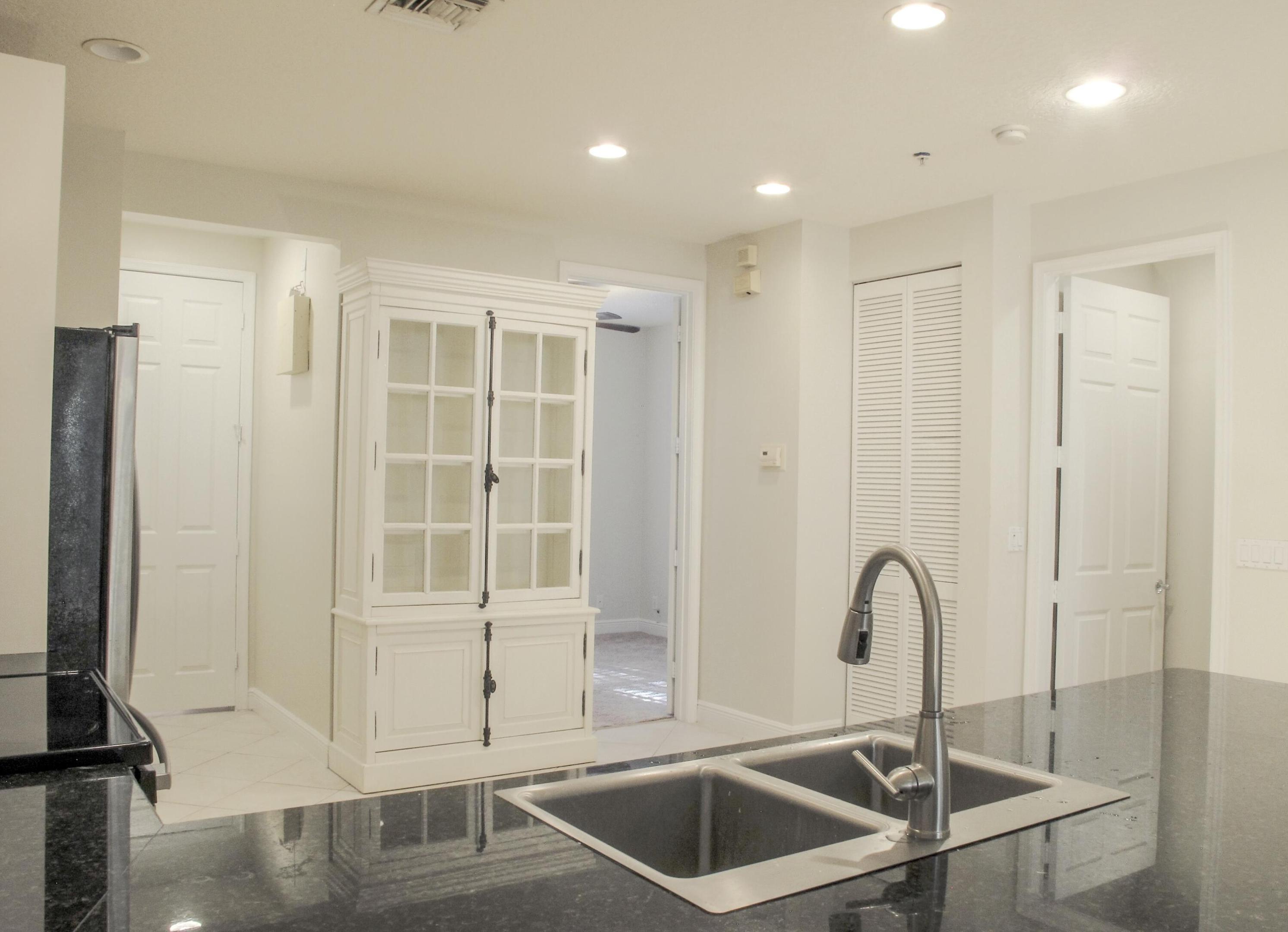 OSCEOLA WOODS - Residential Lease