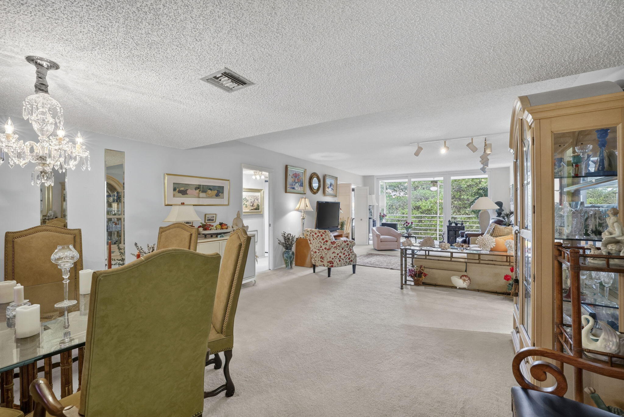 NO 76 PALM-AIRE COUNTRY CLUB - Residential