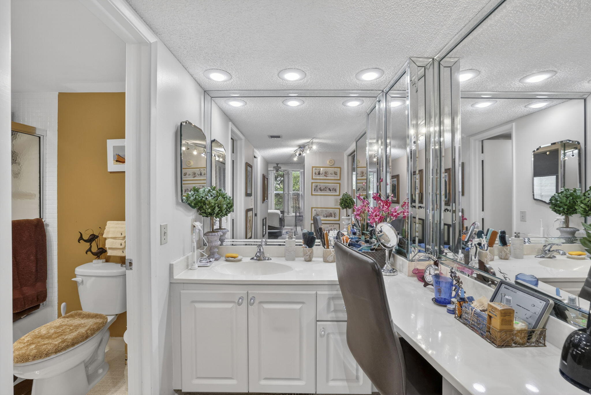 NO 76 PALM-AIRE COUNTRY CLUB - Residential