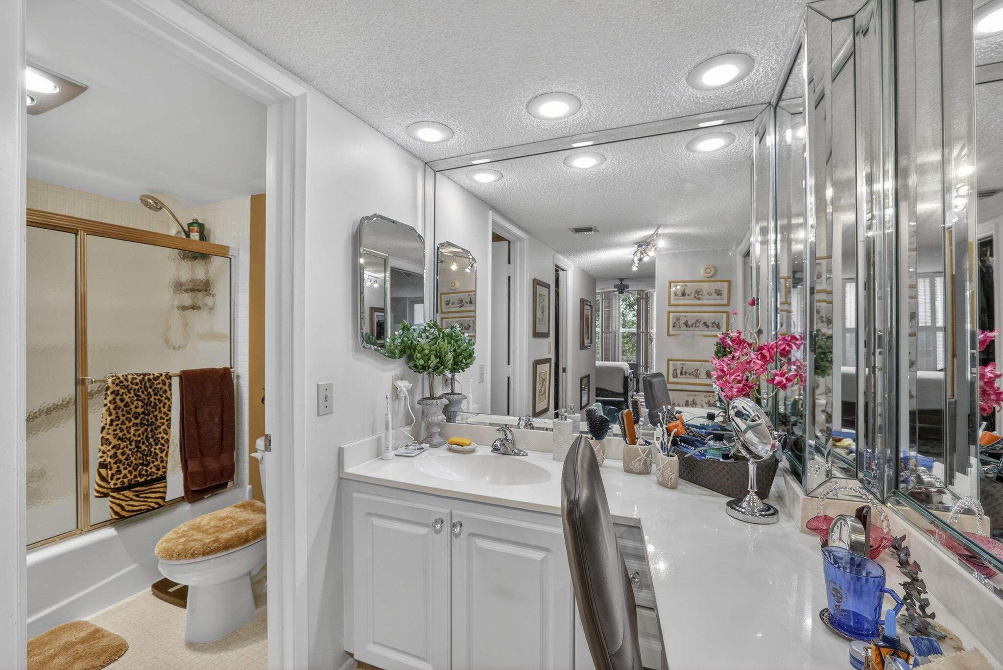 NO 76 PALM-AIRE COUNTRY CLUB - Residential