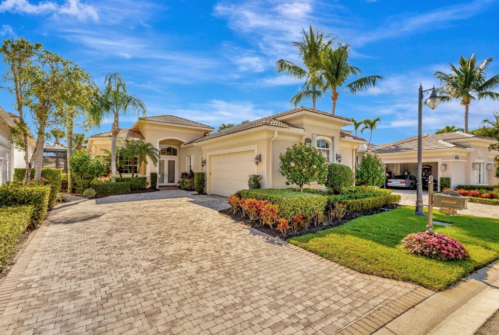 Photo of 227 Porto Vecchio Way, Palm Beach Gardens, FL 33418 (MLS # R11073326)