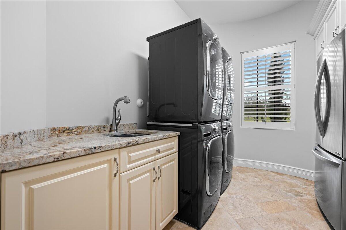 Rustic Lakes - Residential