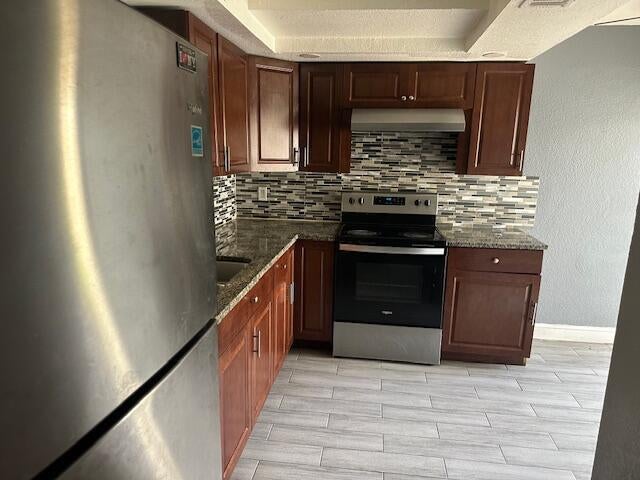 4660 NW 6TH Court