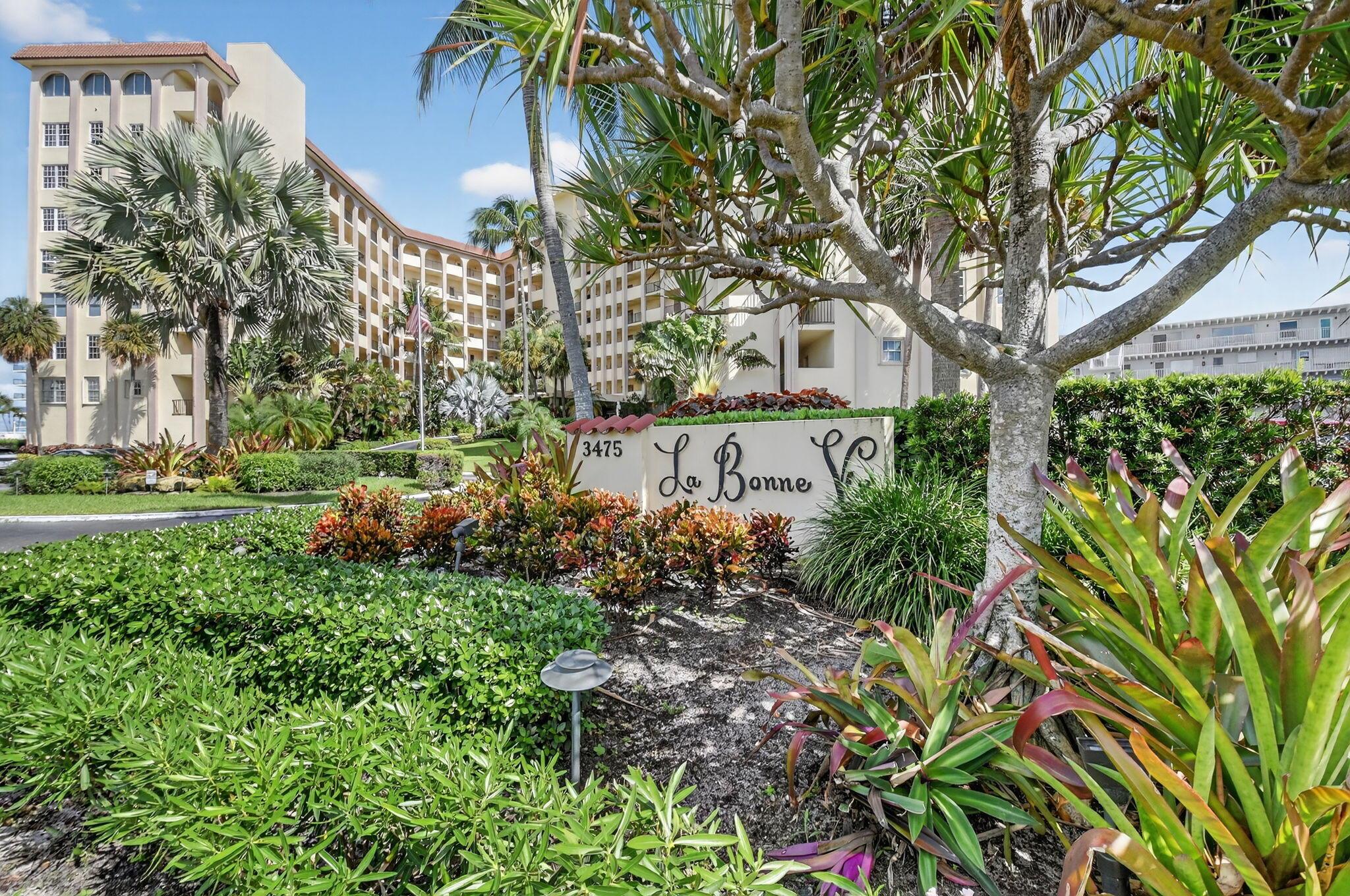 LA BONNE VIE CONDO - Residential