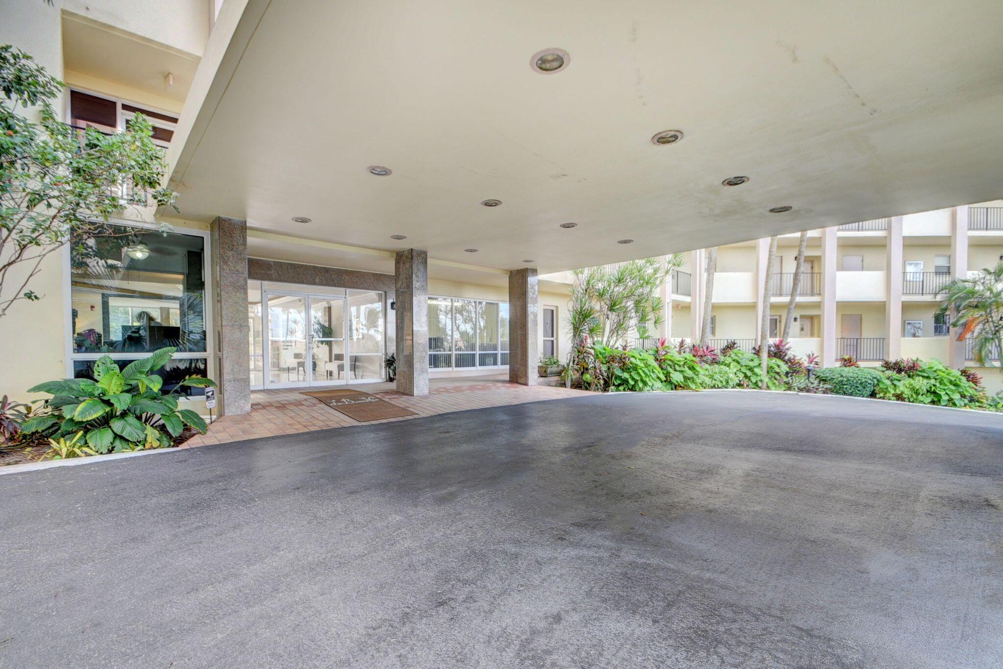 LA BONNE VIE CONDO - Residential