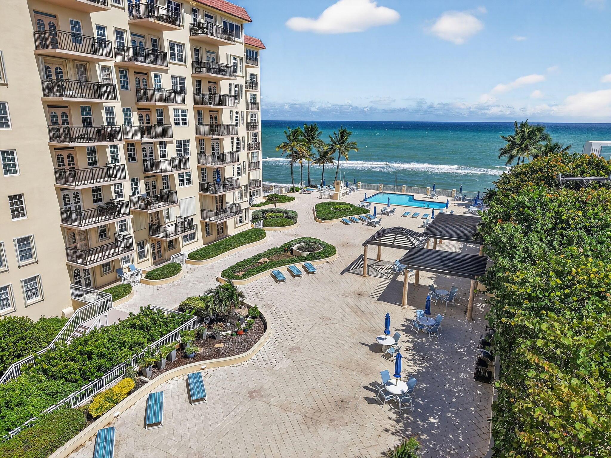 LA BONNE VIE CONDO - Residential