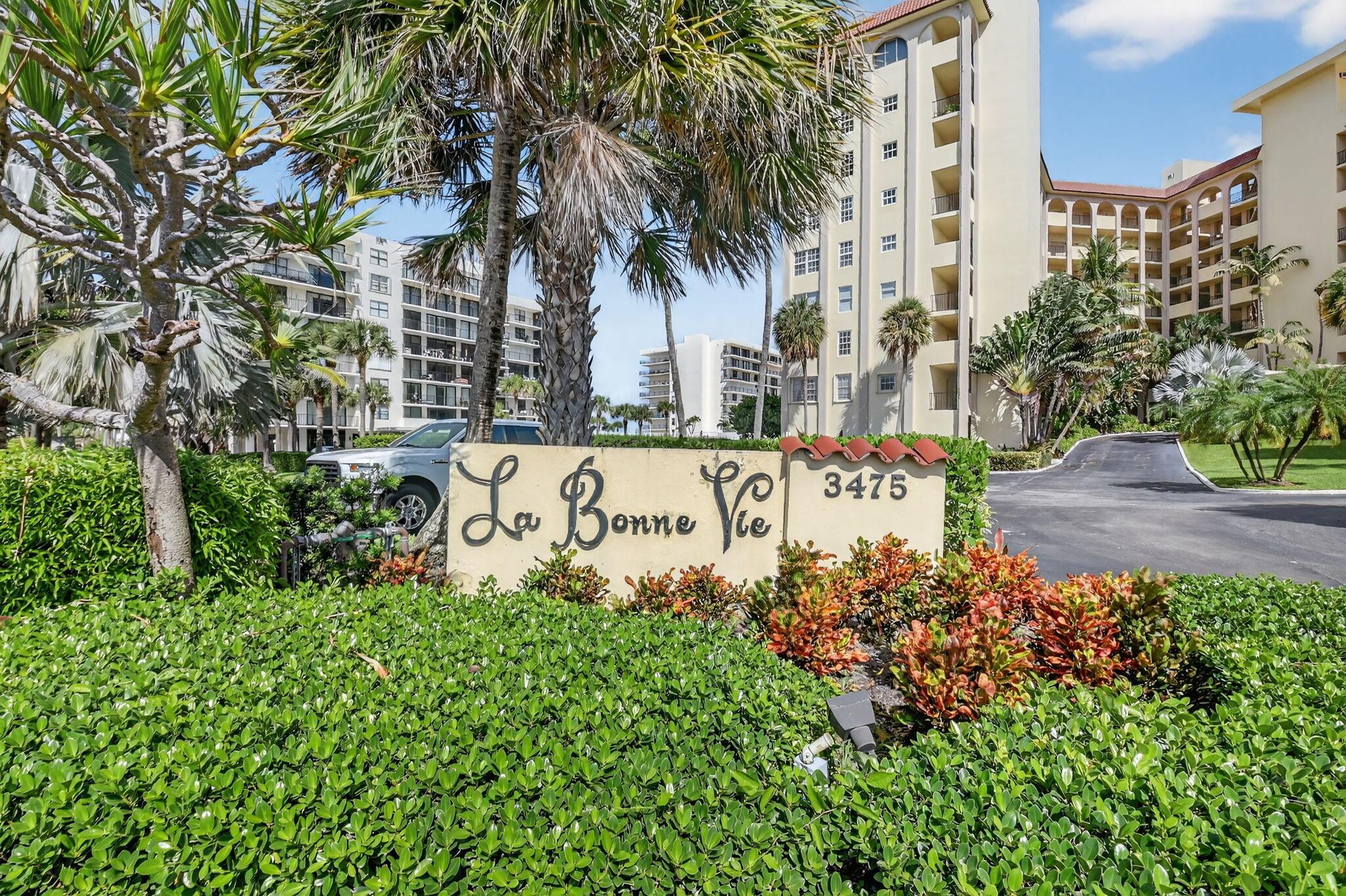 LA BONNE VIE CONDO - Residential