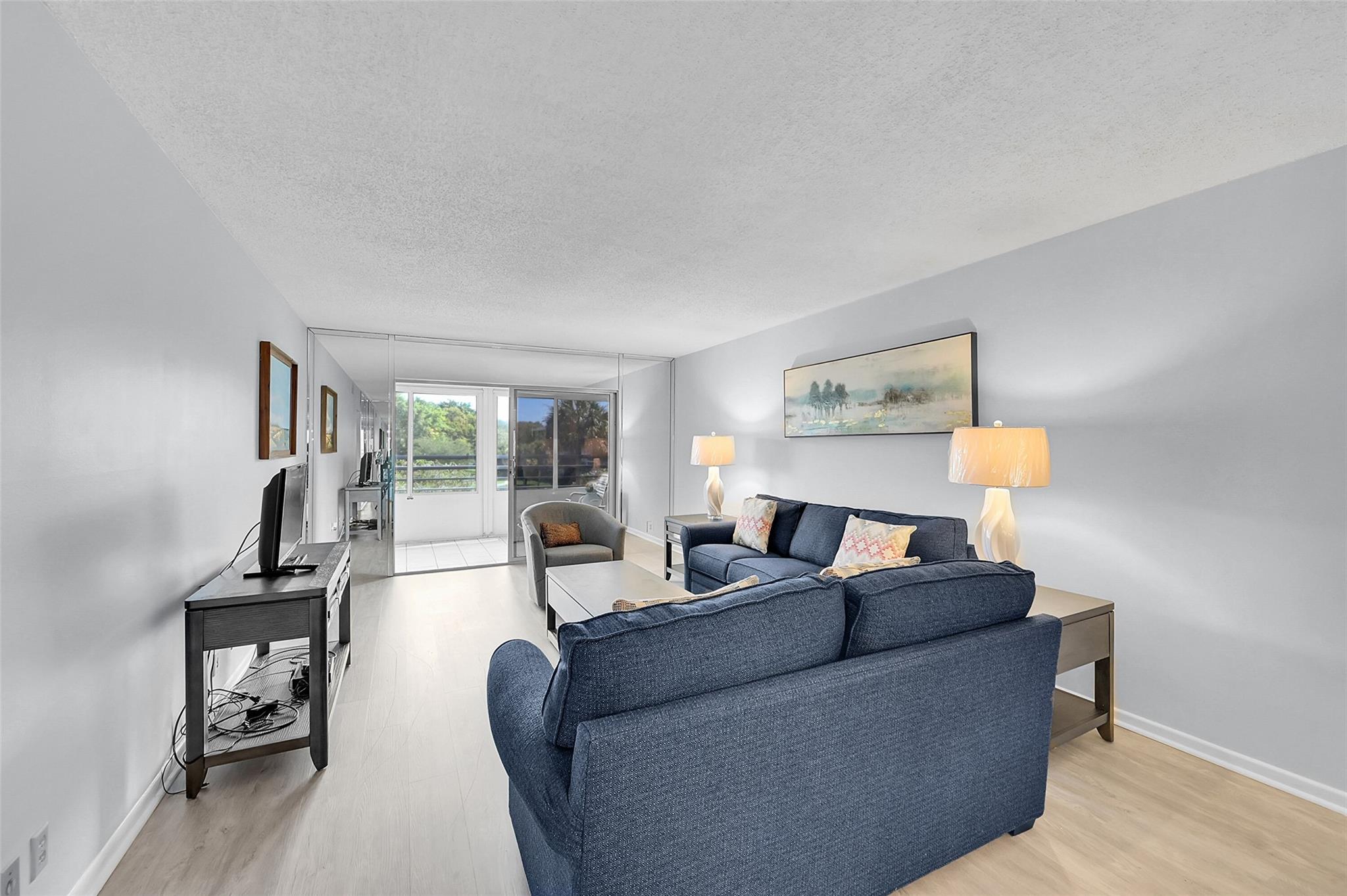 WYNMOOR - Residential