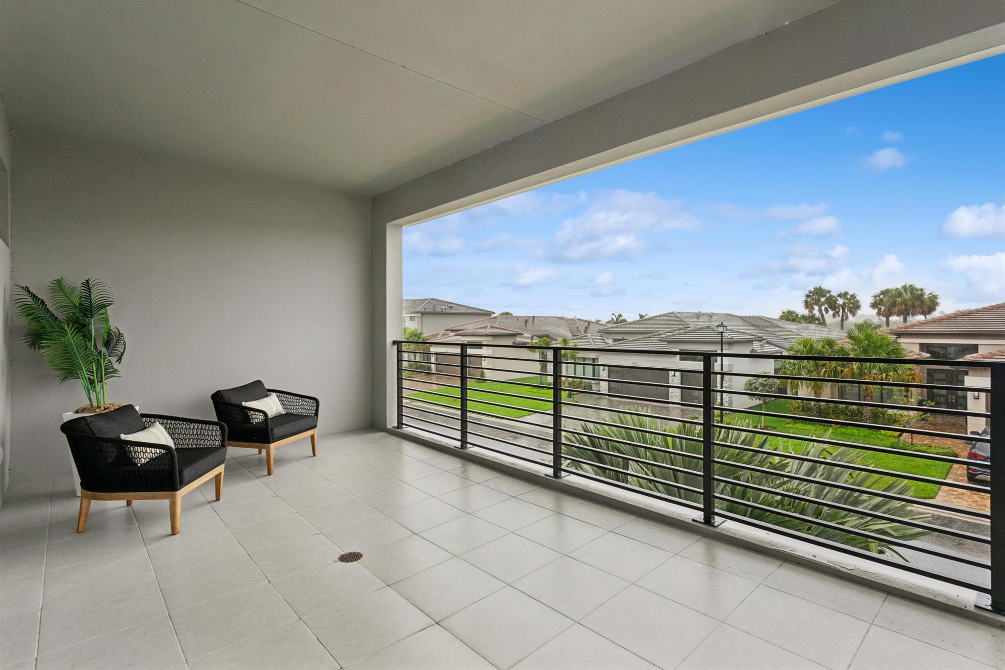 Lotus Palm - Residential