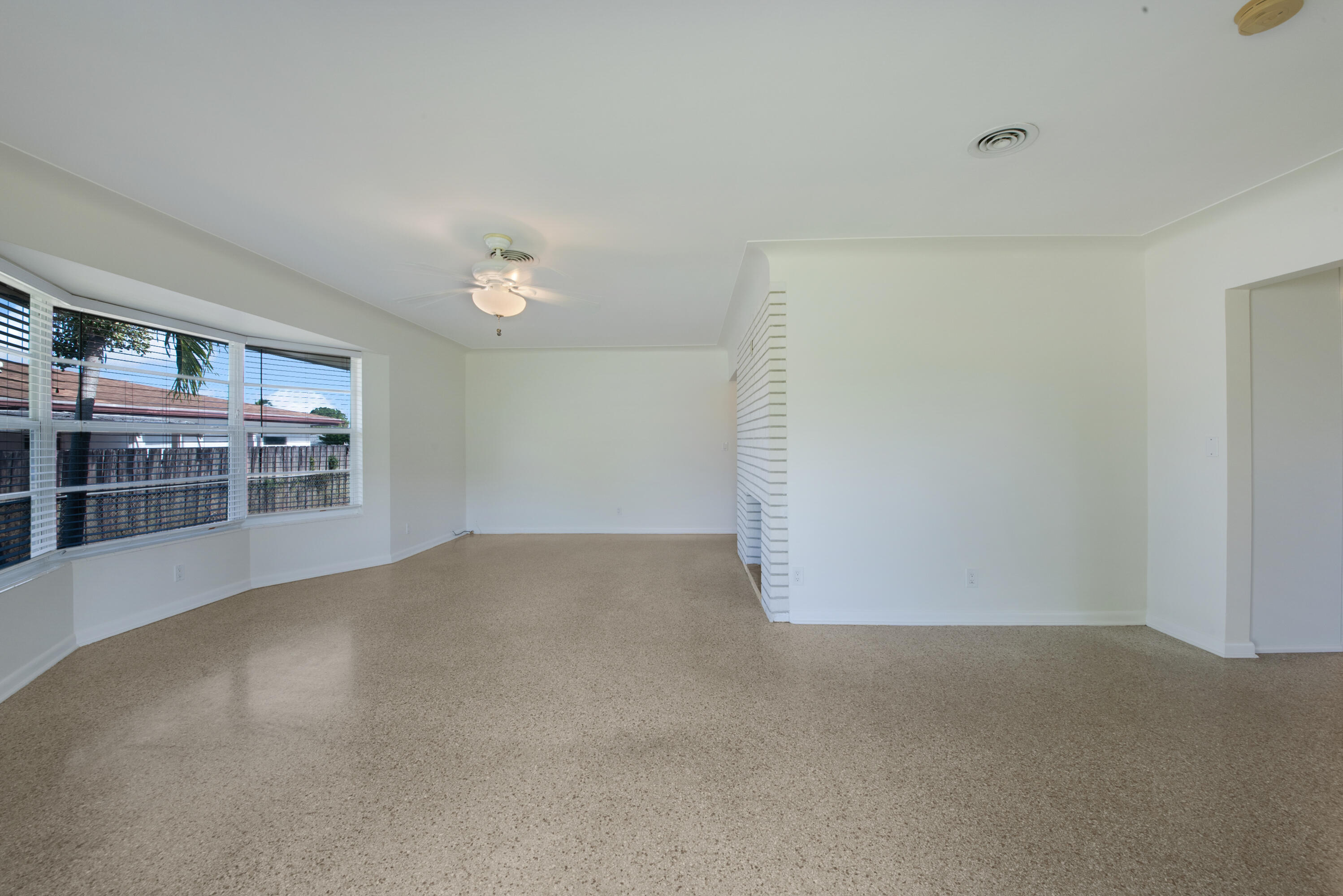 HUB PROPERTIES - Residential Lease