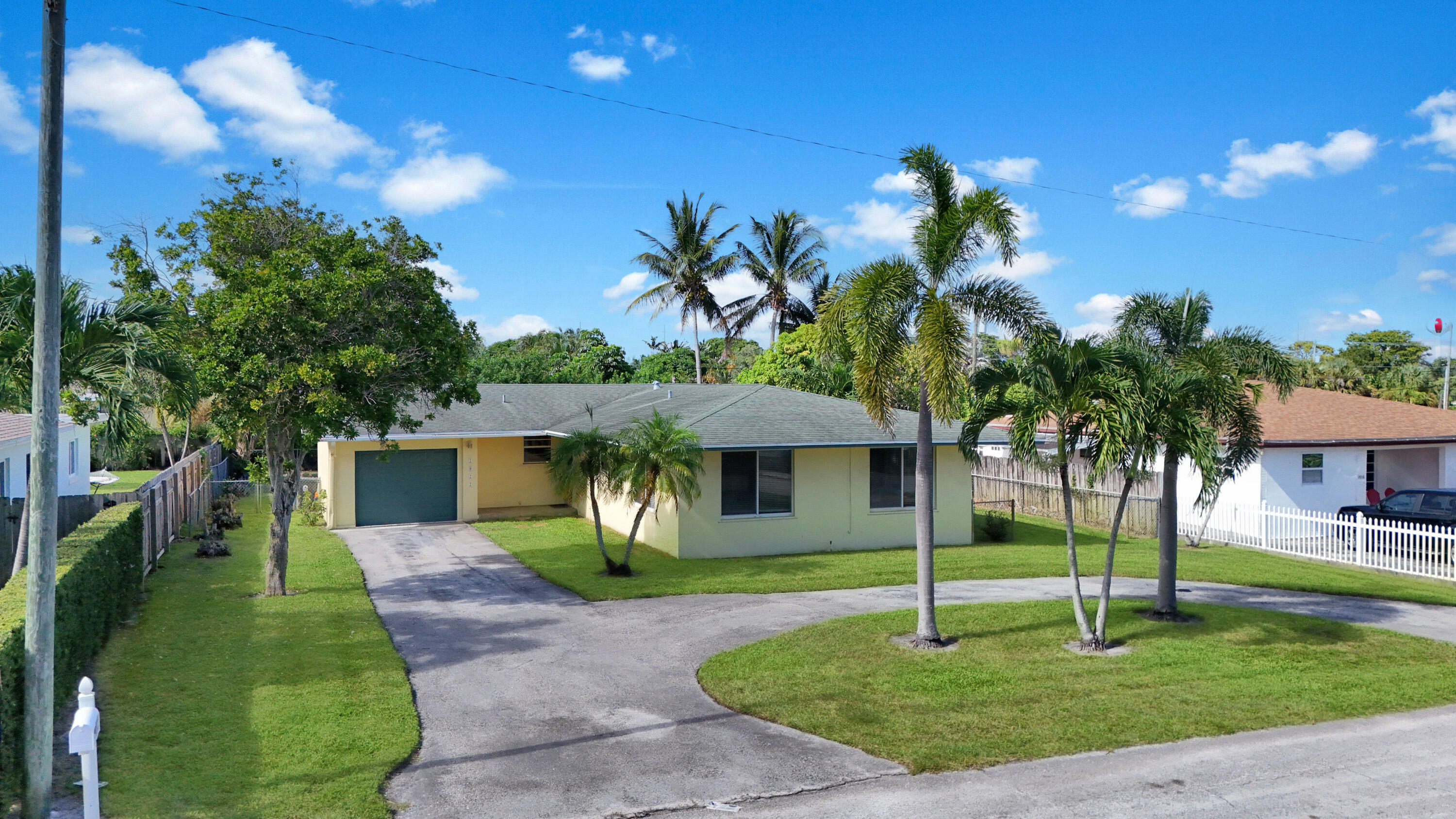 HUB PROPERTIES - Residential Lease