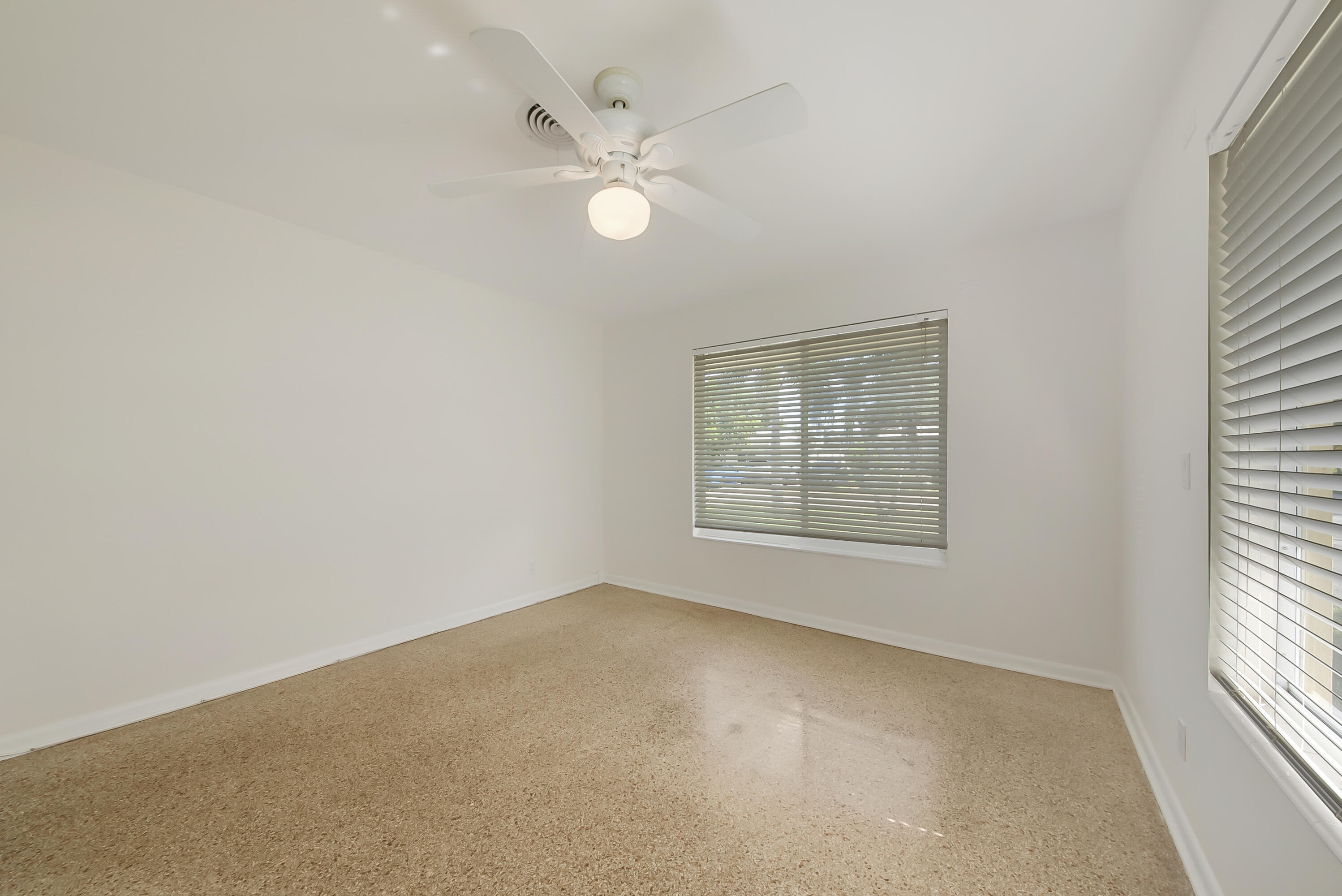 HUB PROPERTIES - Residential Lease