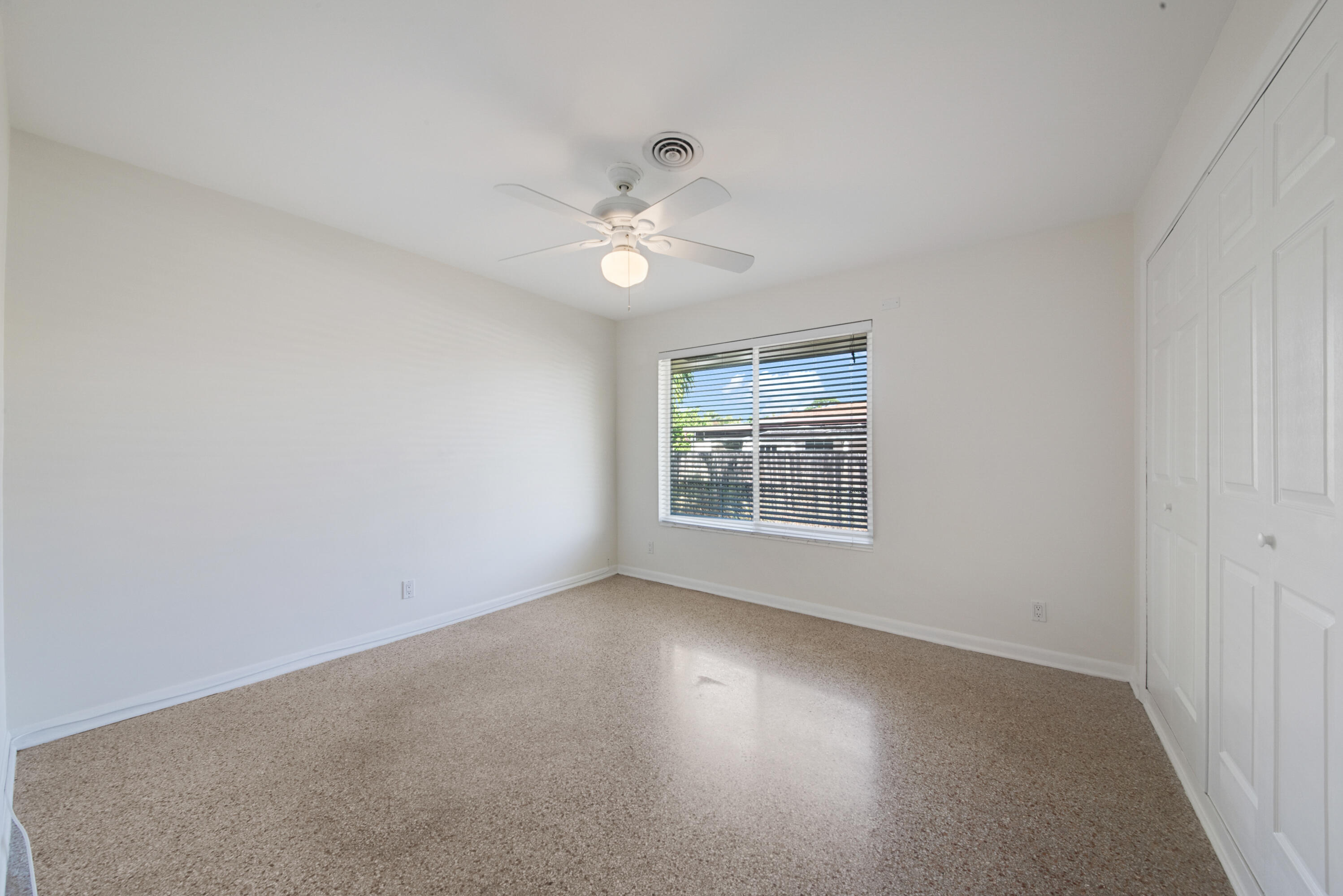 HUB PROPERTIES - Residential Lease