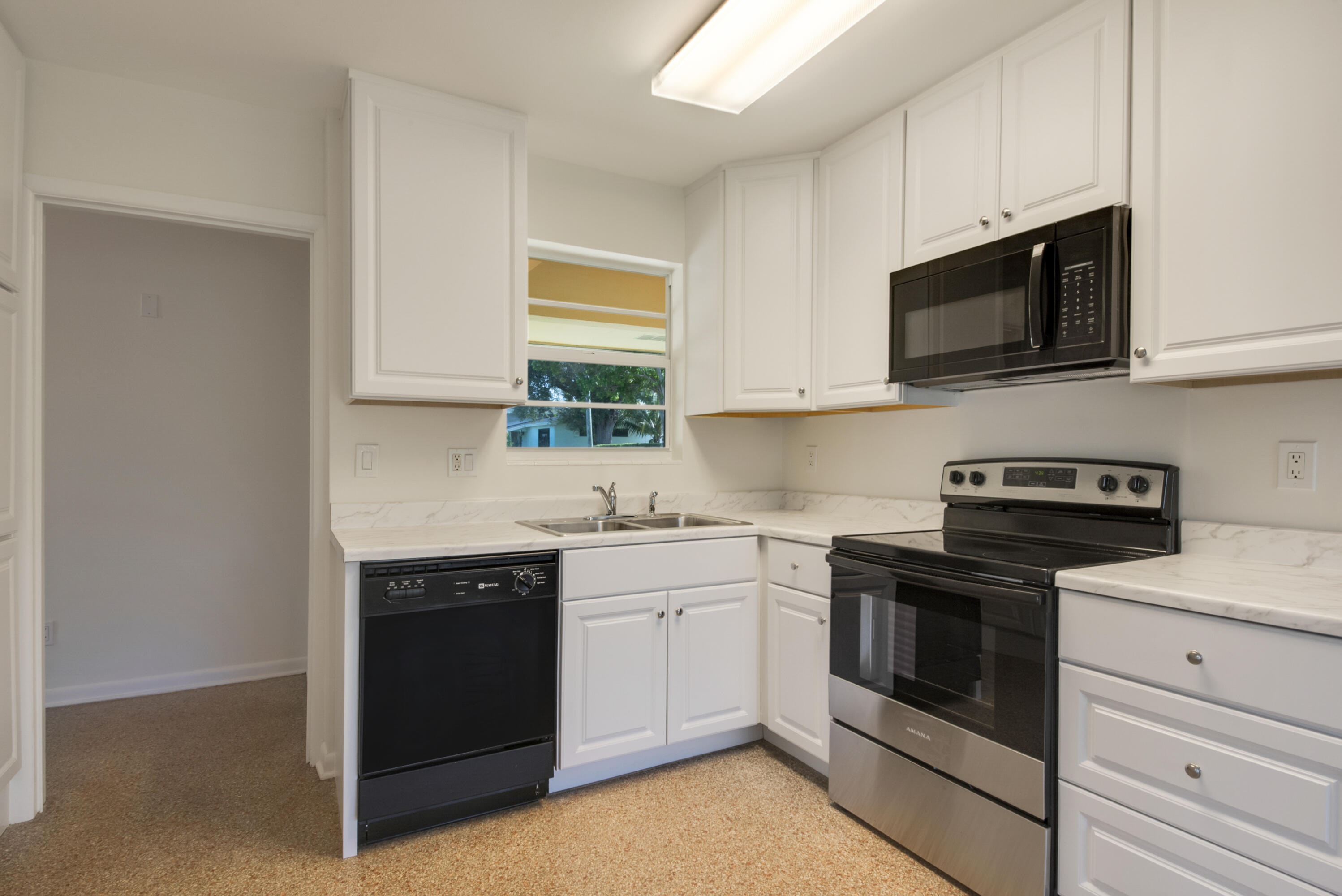 HUB PROPERTIES - Residential Lease