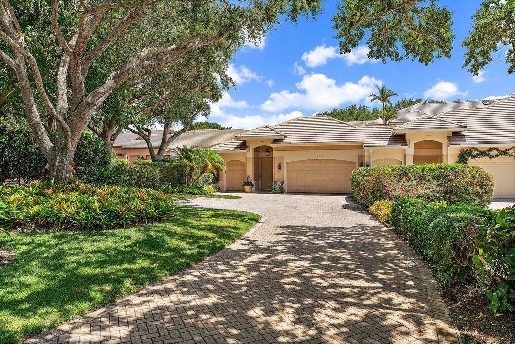 Photo of 12152 SE Birkdale Run, Jupiter, FL 33469 (MLS # R10998648)