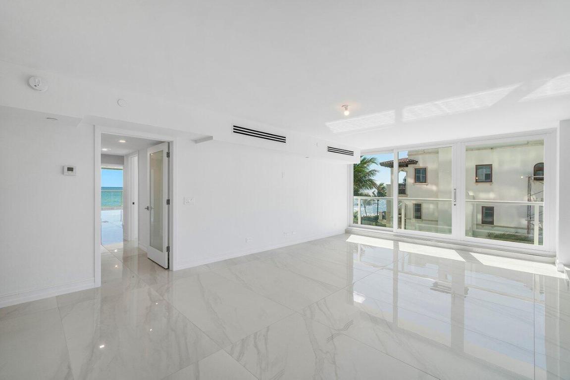 VILLA NOVA CONDO - Residential