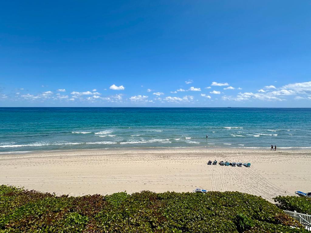 VILLA NOVA CONDO - Residential