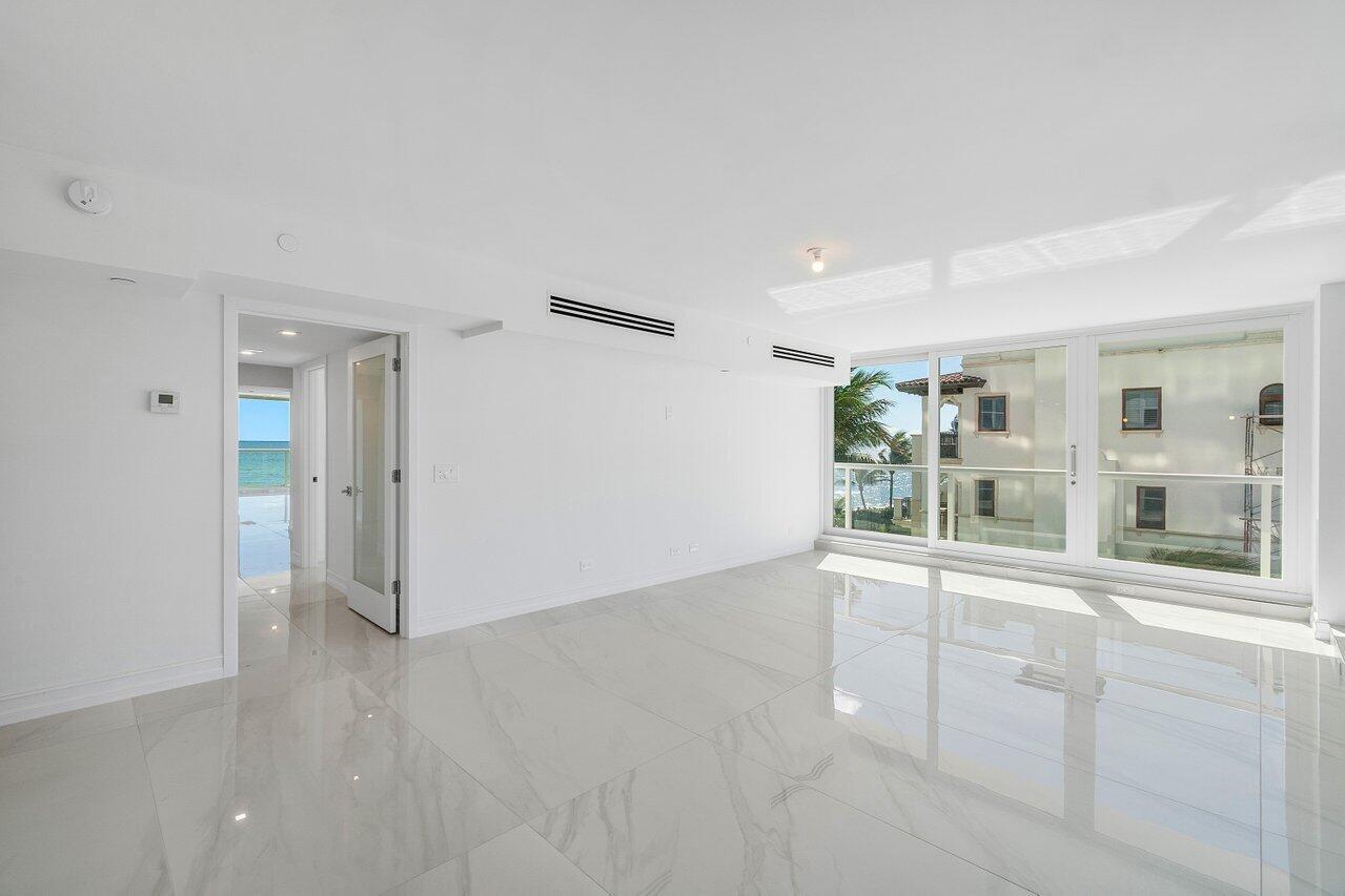 VILLA NOVA CONDO - Residential