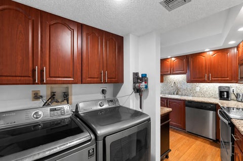 Tiny photo for 625 Oaks Drive #405, Pompano Beach, FL 33069 (MLS # B26049414)