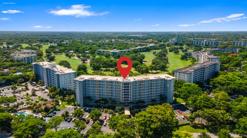 Tiny photo for 625 Oaks Drive #405, Pompano Beach, FL 33069 (MLS # B26049414)