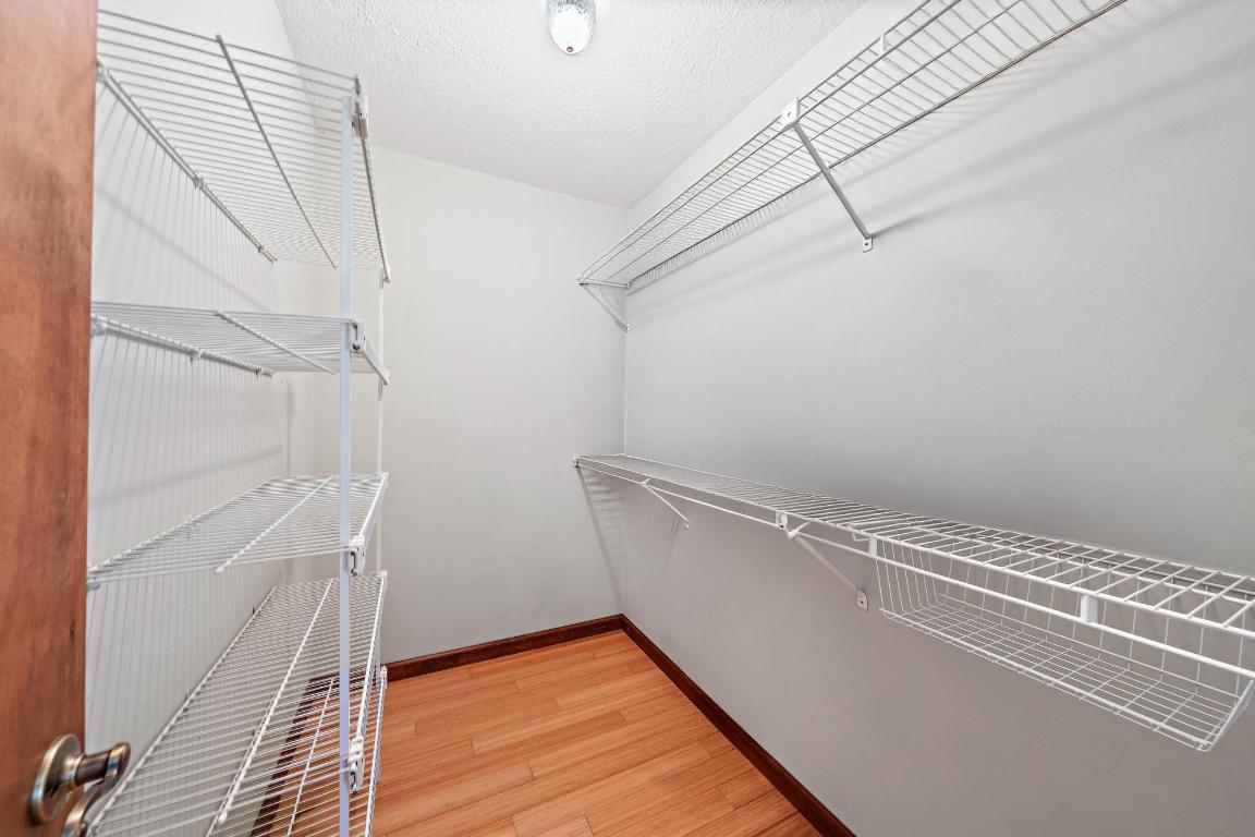 Island Country - Residential