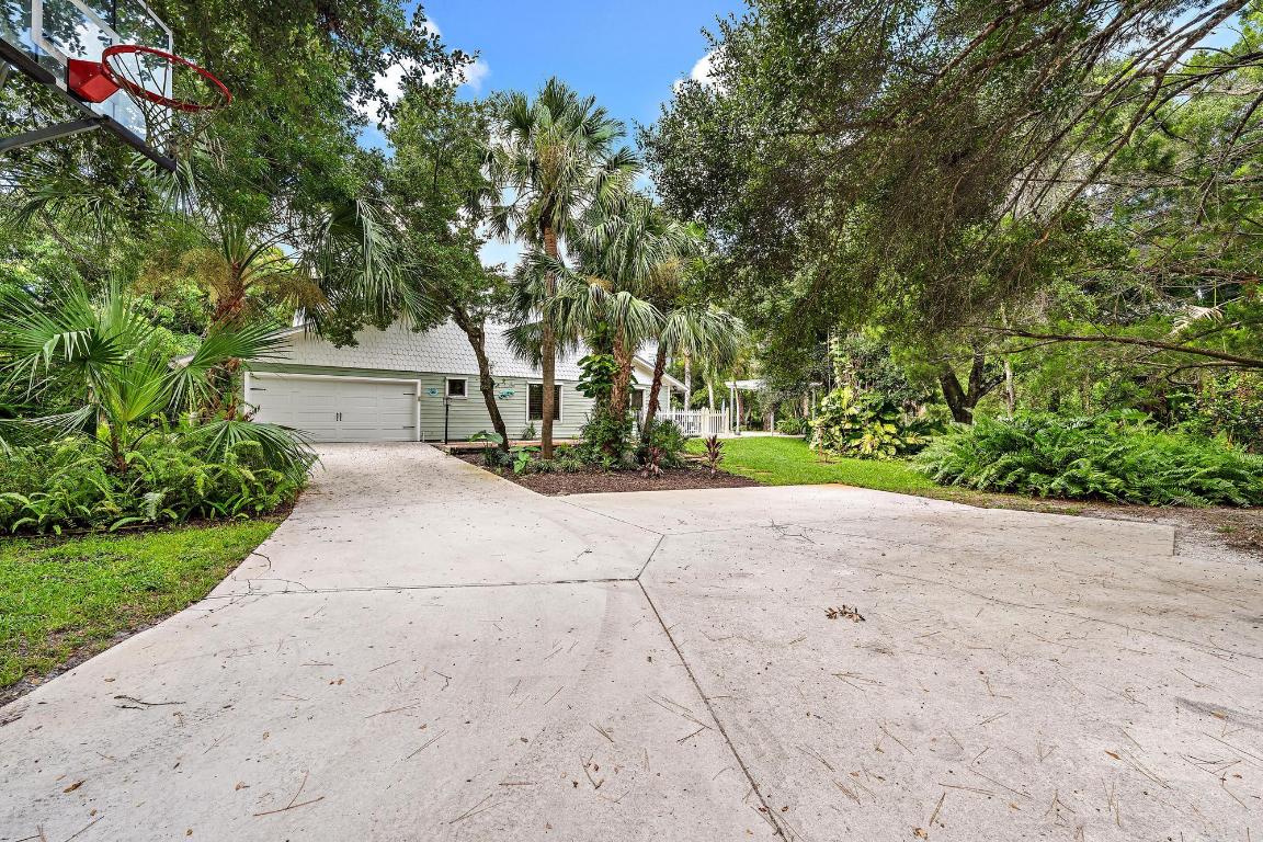 Island Country - Residential