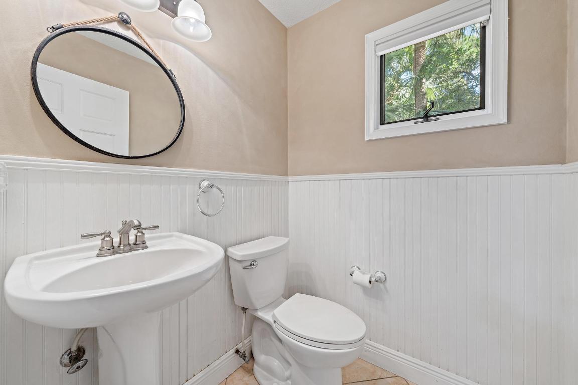 Island Country - Residential