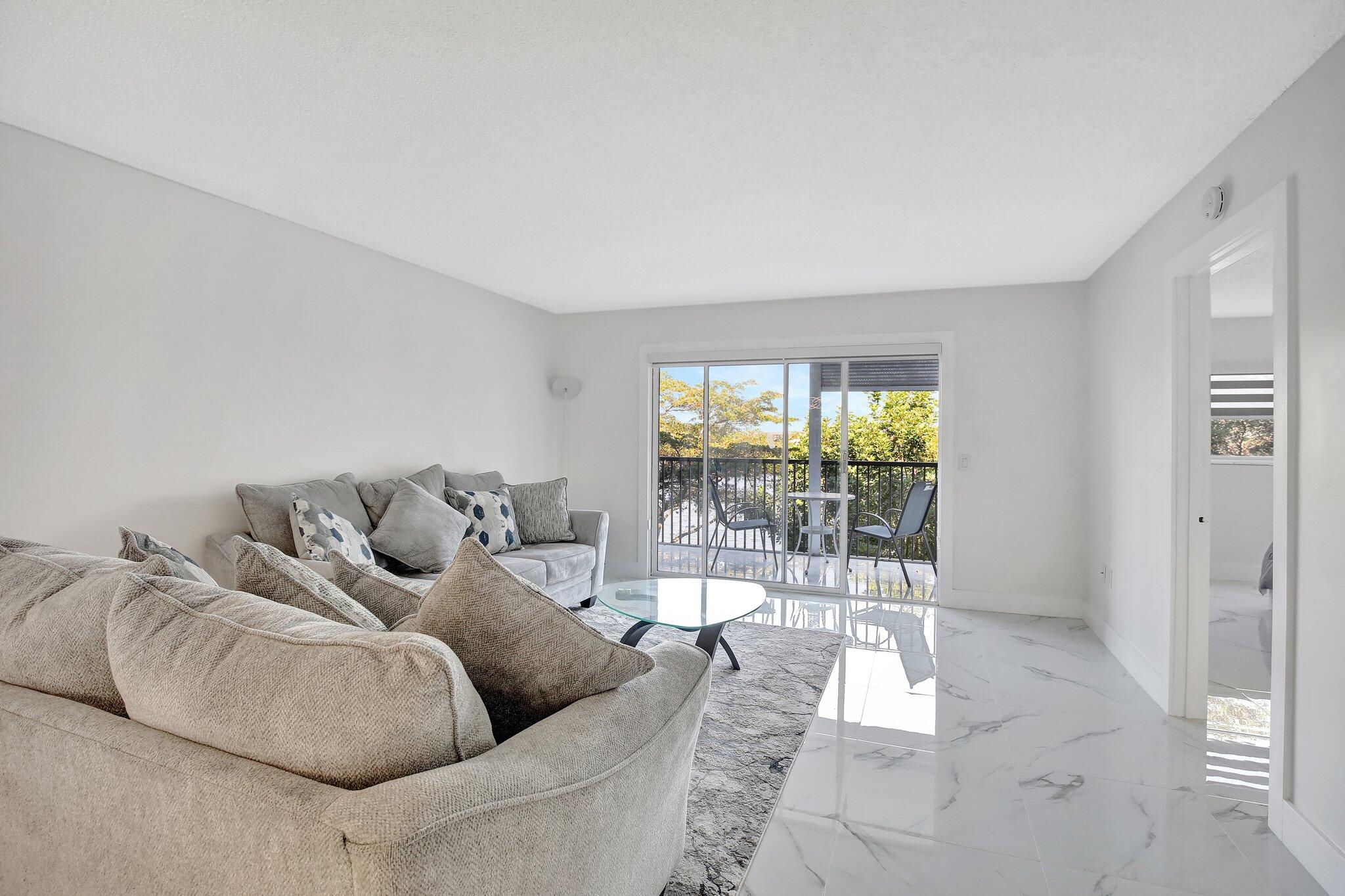 IVANHOE EAST AT CENTURY VILLAGE - Residential
