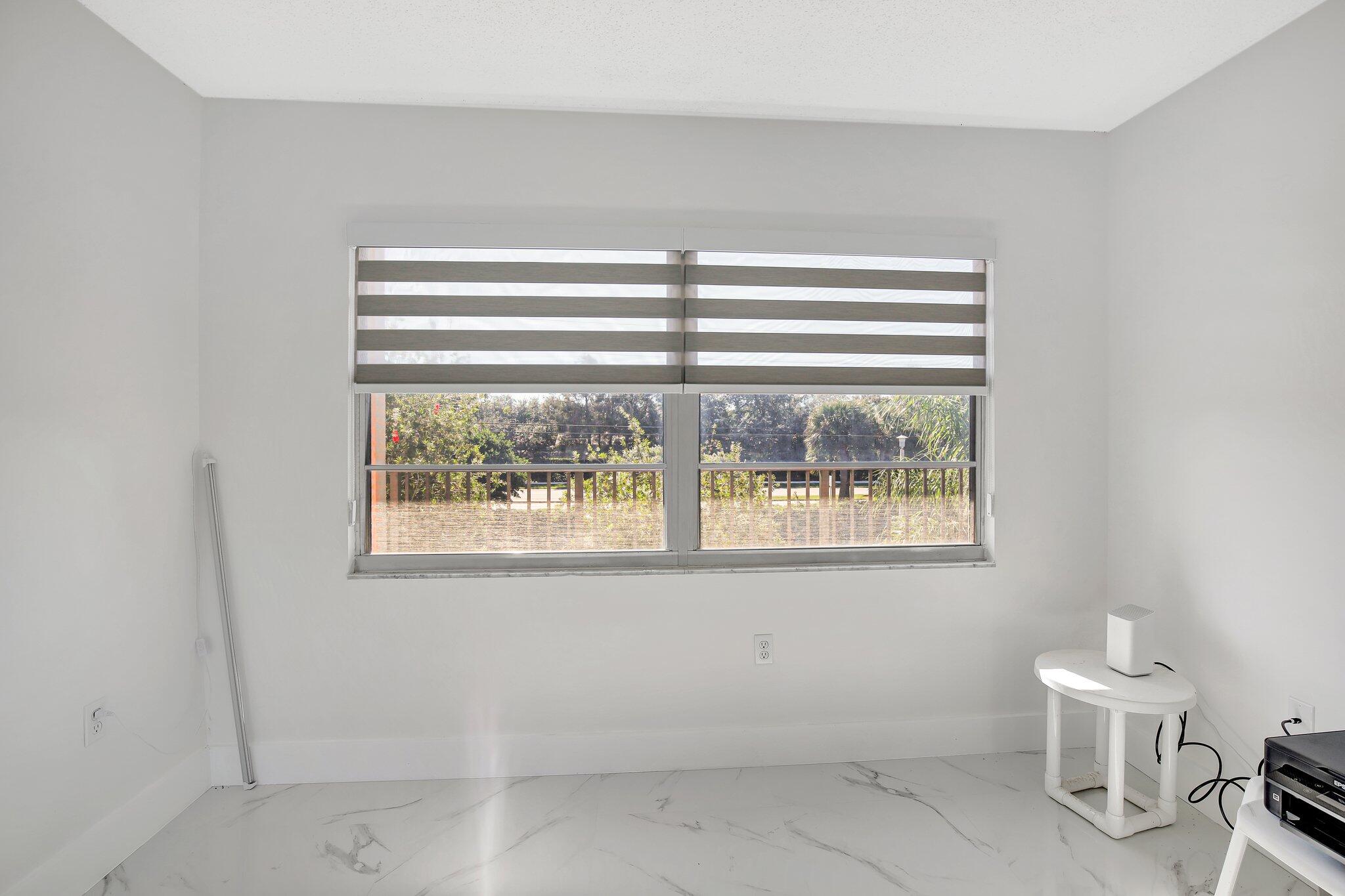 IVANHOE EAST AT CENTURY VILLAGE - Residential
