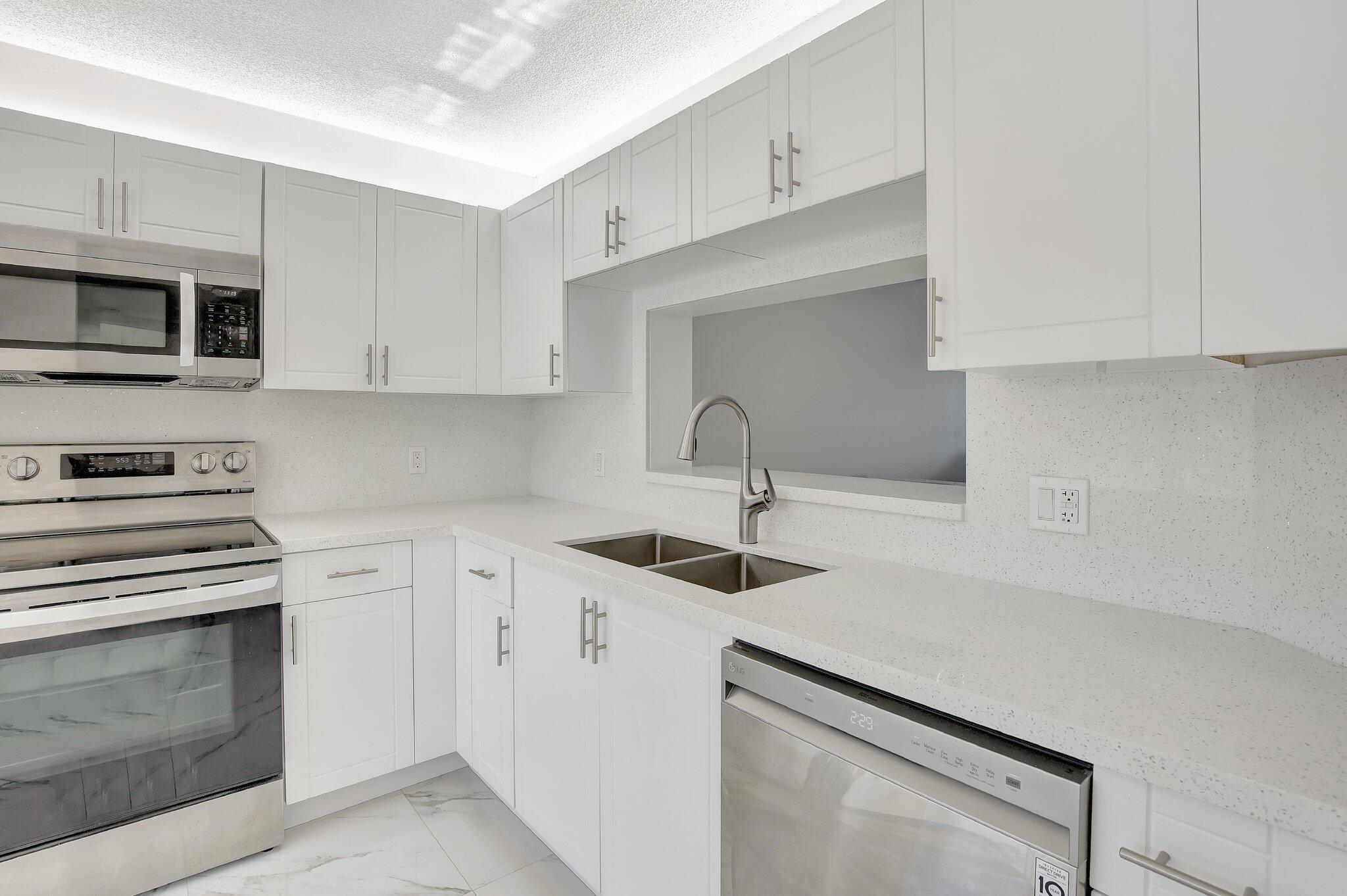 IVANHOE EAST AT CENTURY VILLAGE - Residential