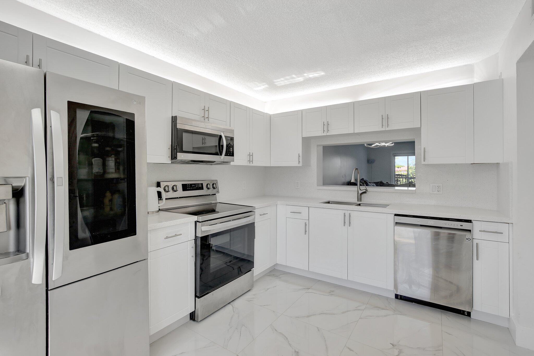 IVANHOE EAST AT CENTURY VILLAGE - Residential