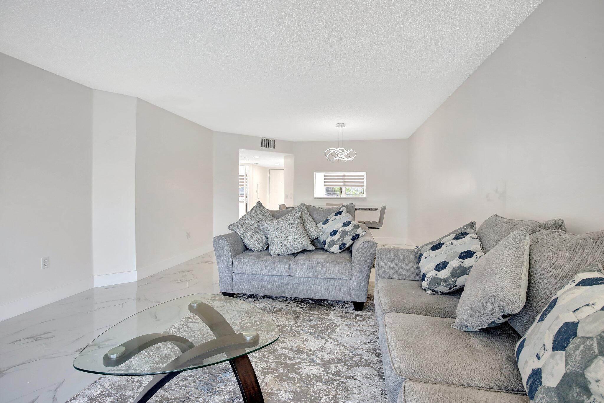 IVANHOE EAST AT CENTURY VILLAGE - Residential