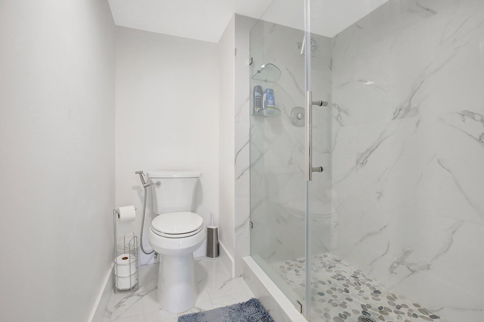 IVANHOE EAST AT CENTURY VILLAGE - Residential