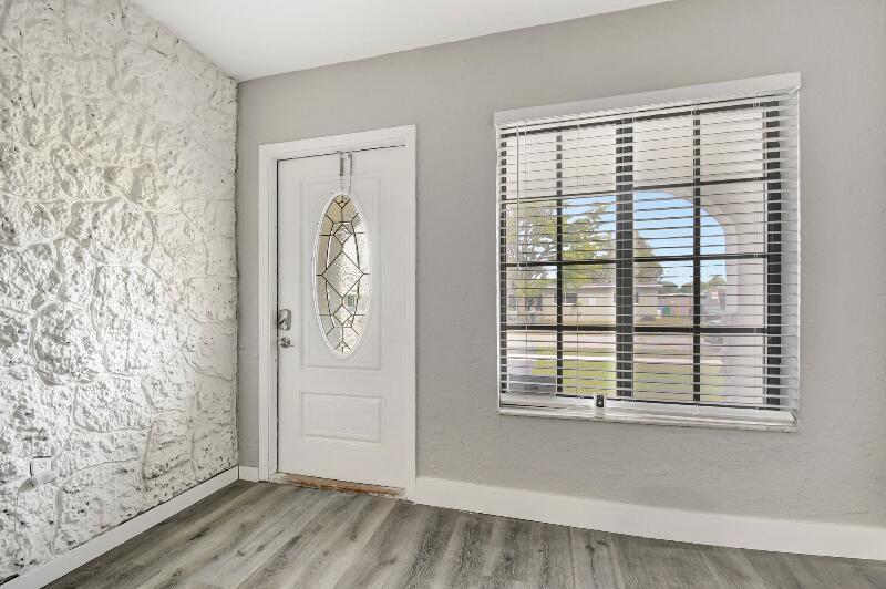 259 NW 29th Terrace 1