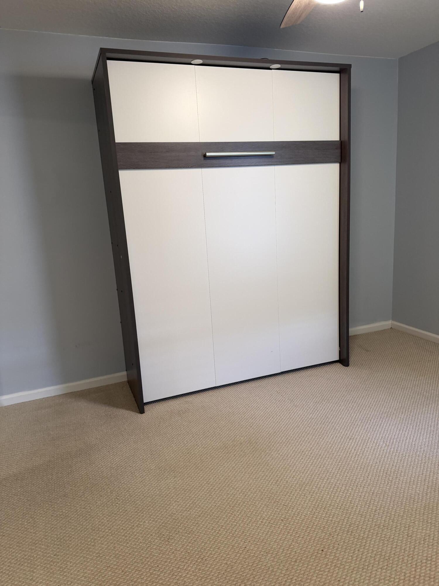 WESTWOOD LAKES - Residential