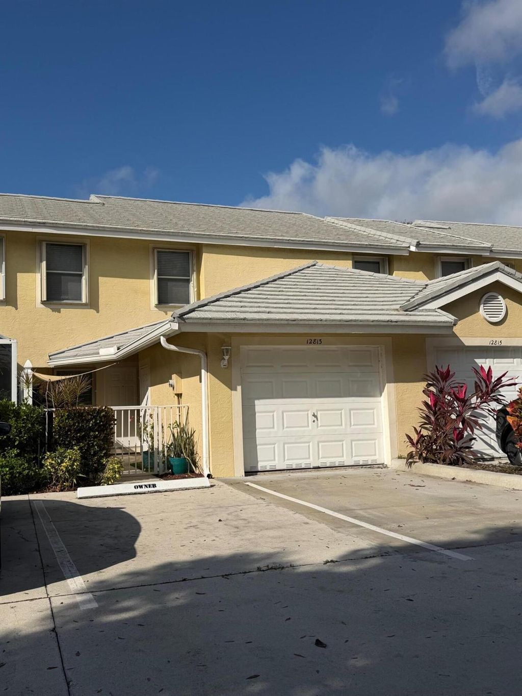 Photo of 12813 Woodmill Drive, Palm Beach Gardens, FL 33418 (MLS # R11141533)