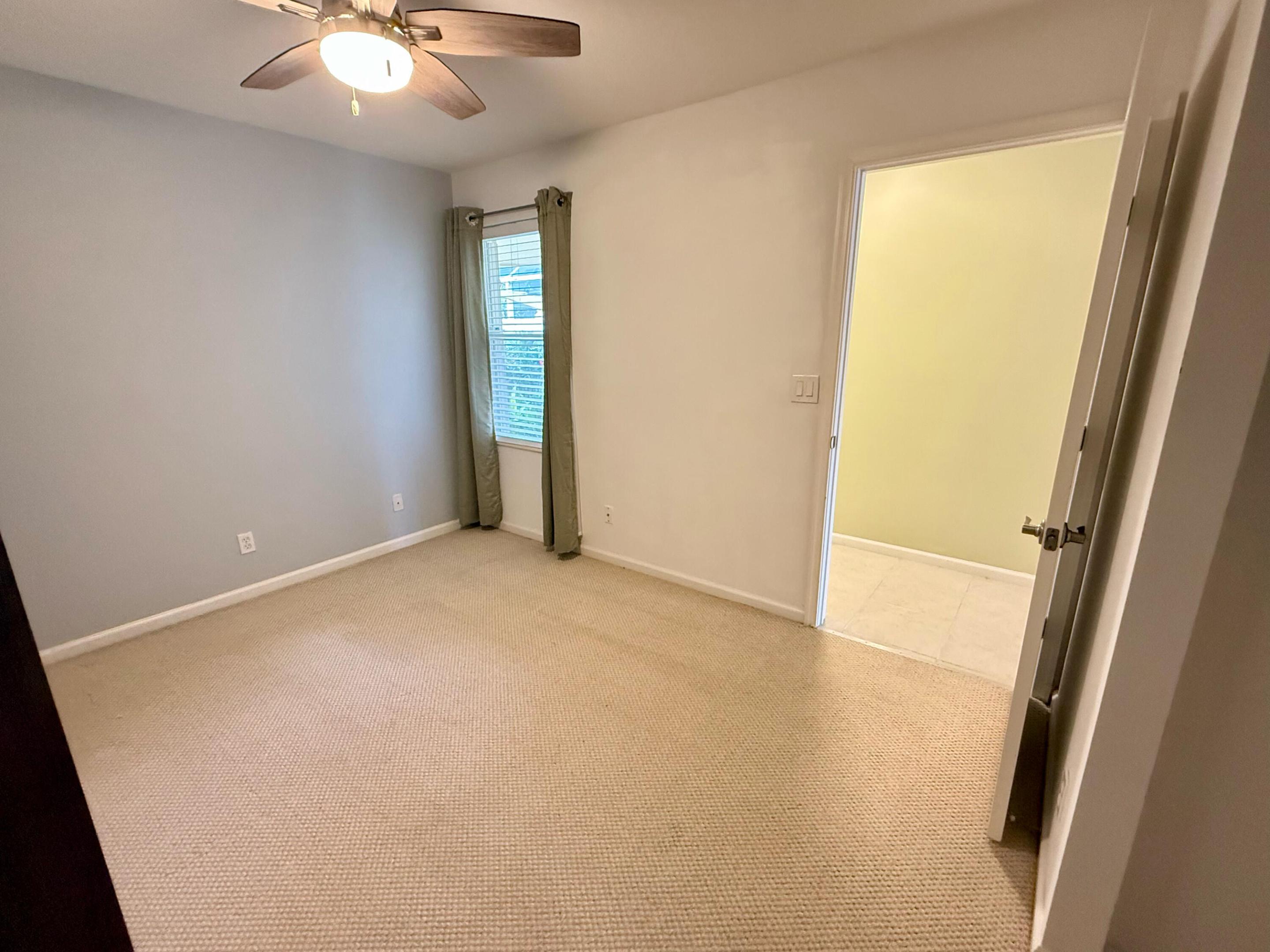 WESTWOOD LAKES - Residential