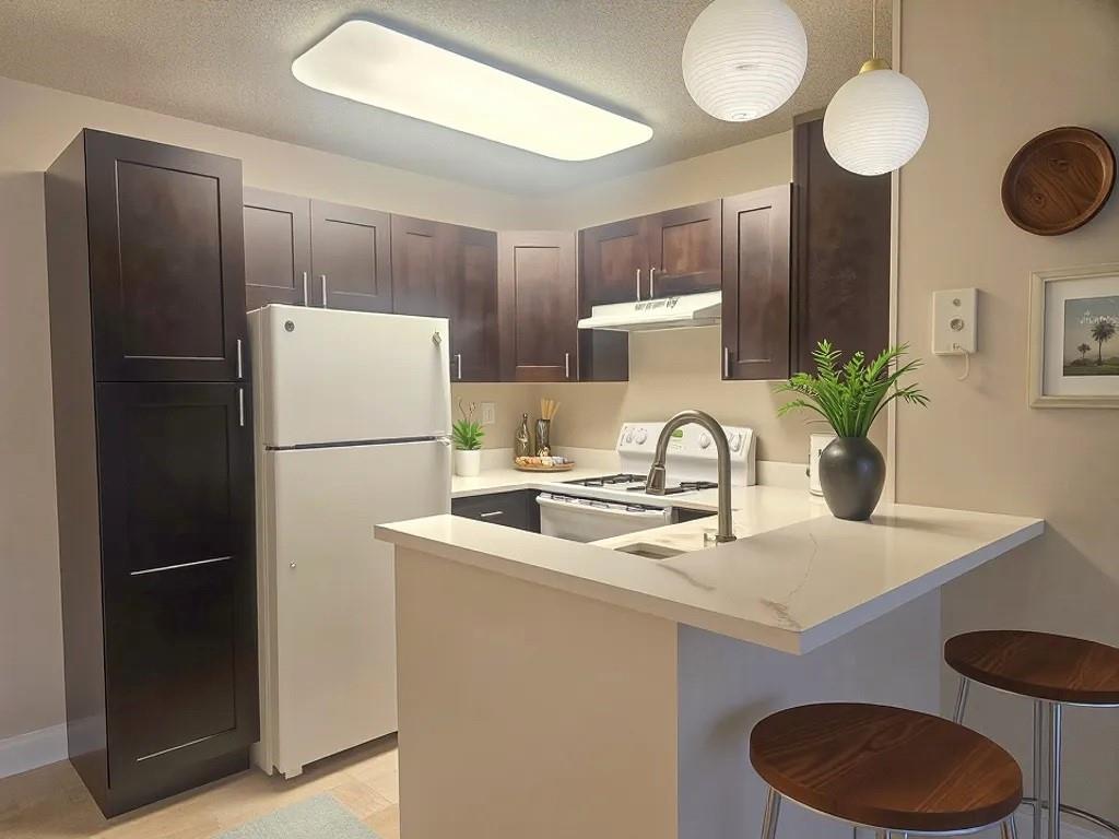 Coco Parc Condo - Residential Lease