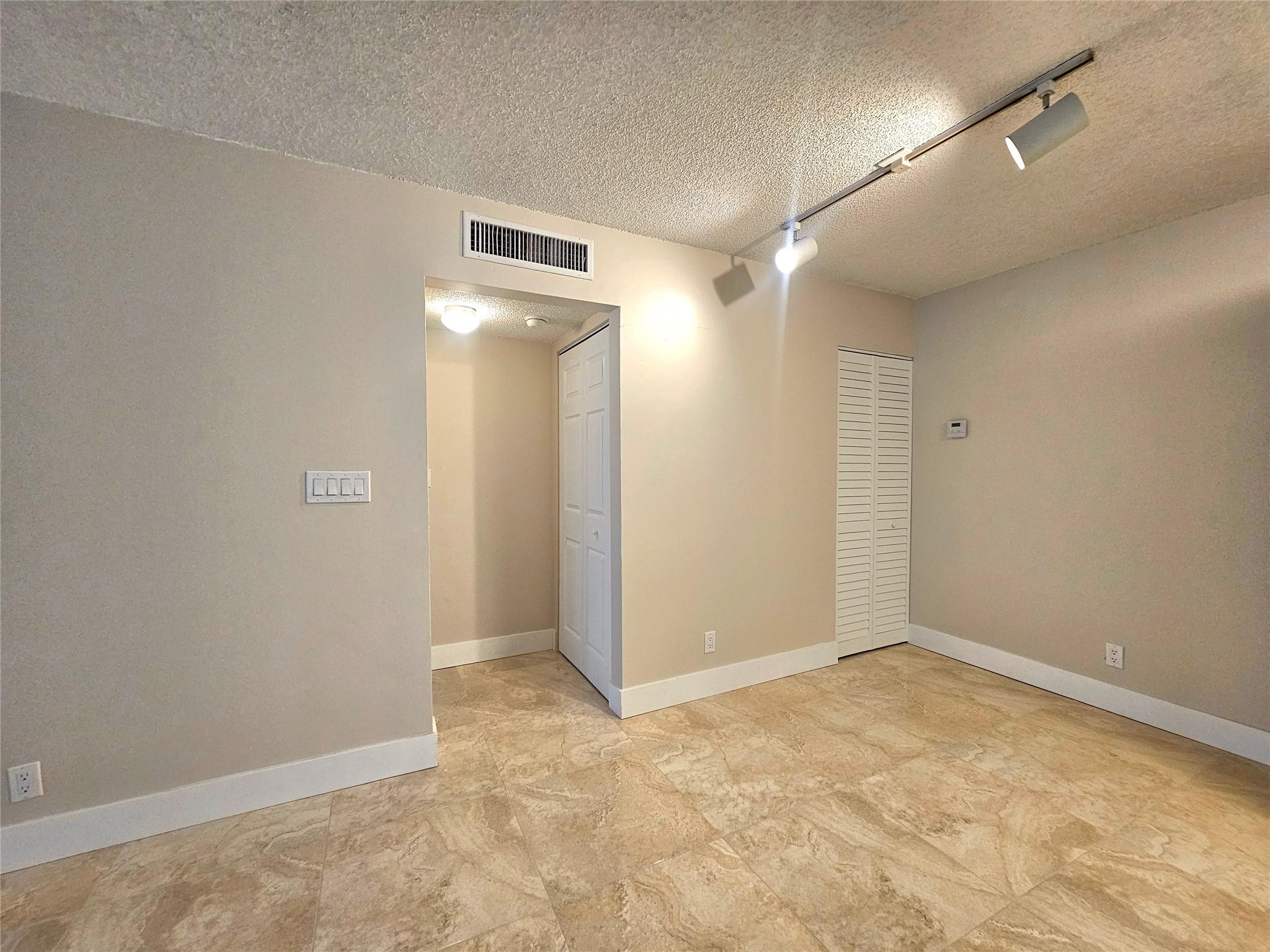 Coco Parc Condo - Residential Lease